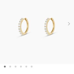 Gorjana 11m diamond pave huggies